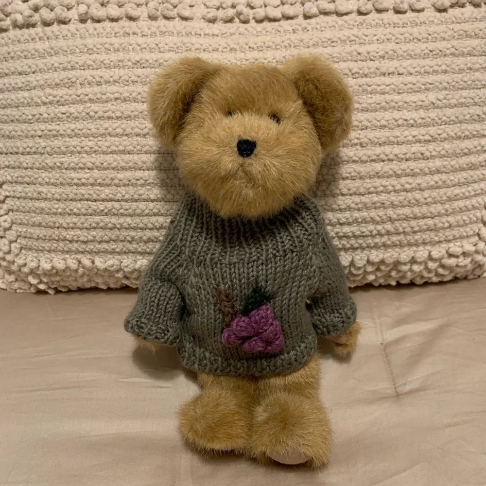 This is the Boyd’s bear  Bordeaux wine collection Bears - Picture 5 of 6